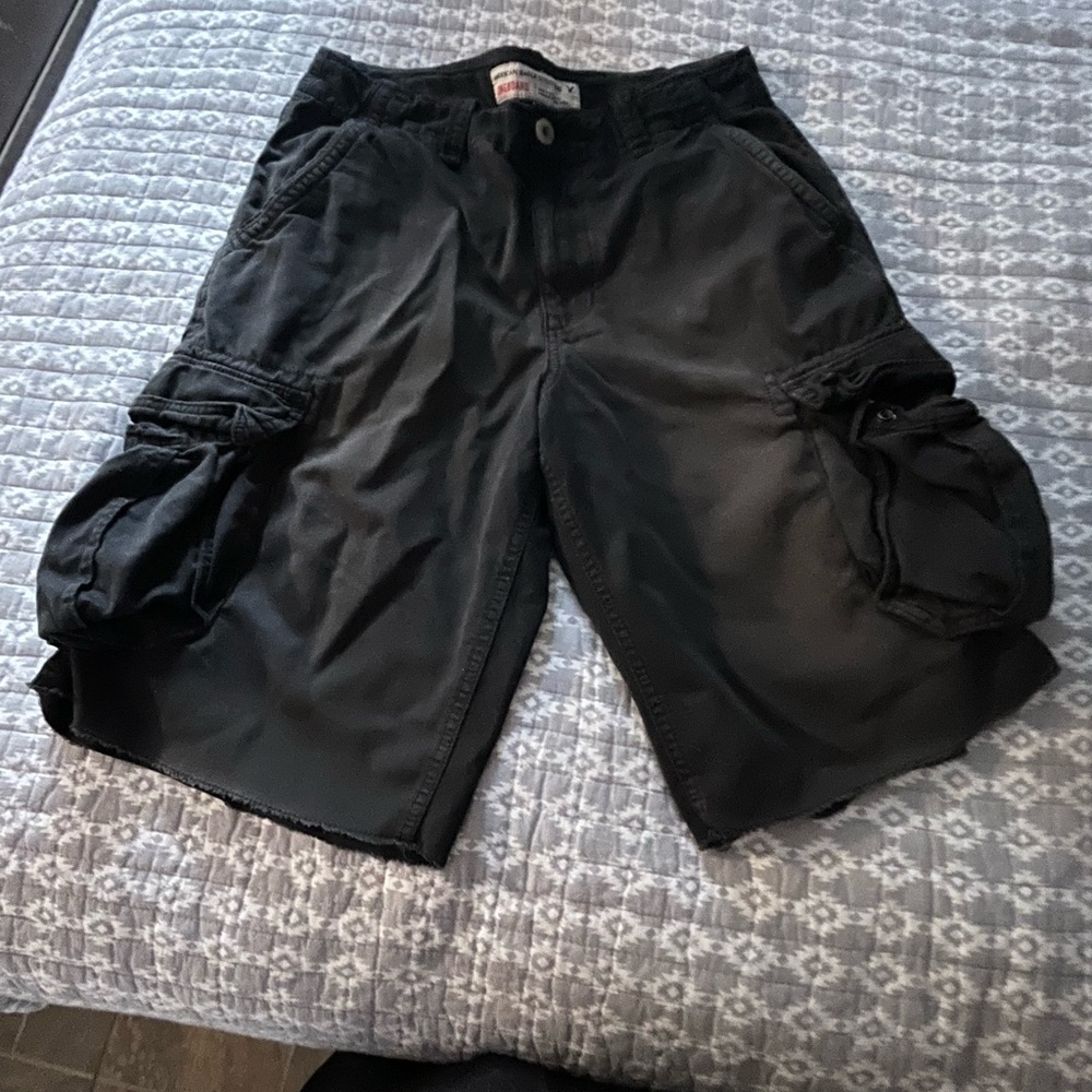 Black American Eagle Outfitters Longboard Cargo Shorts
